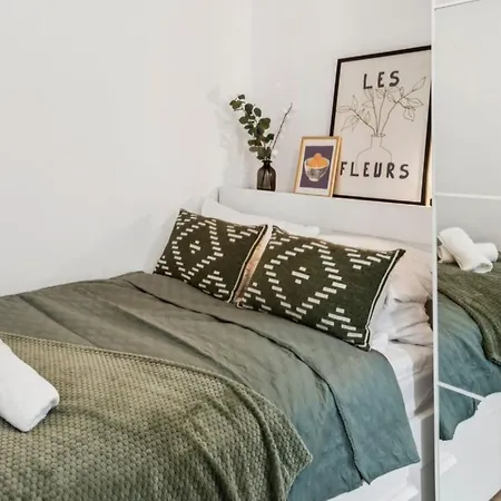4 Am Rheinufer - Fachwerk,modern,zentral Appartement