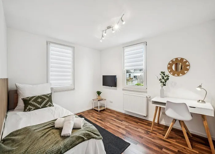 4 Am Rheinufer - Fachwerk,modern,zentral Apartment *